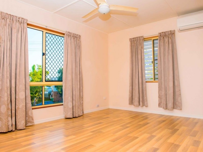 2 Manuel Street, North Mackay QLD 4740