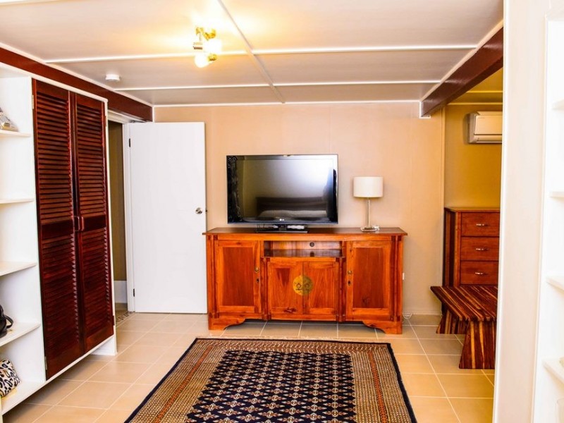 2 Manuel Street, North Mackay QLD 4740