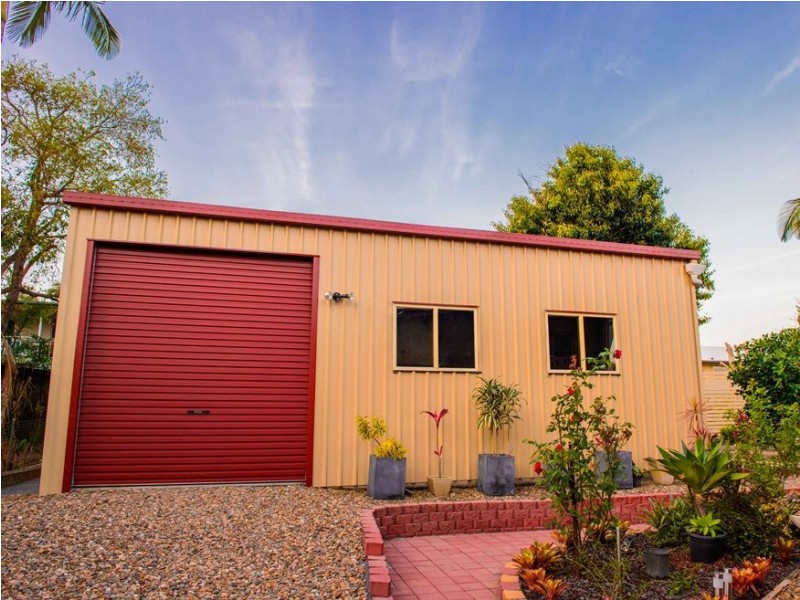 2 Manuel Street, North Mackay QLD 4740