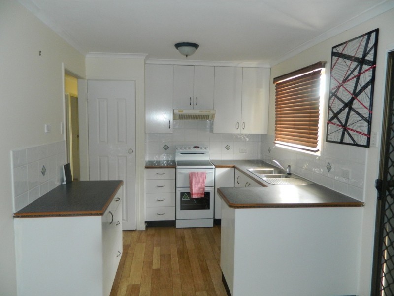 42 Arthur Street, Mount Pleasant QLD 4740