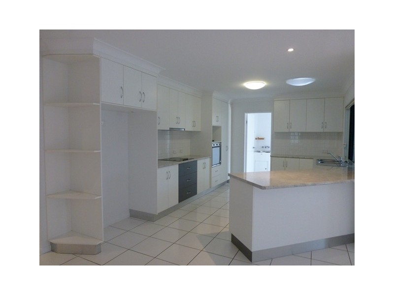 4 Werri Street, Blacks Beach QLD 4740