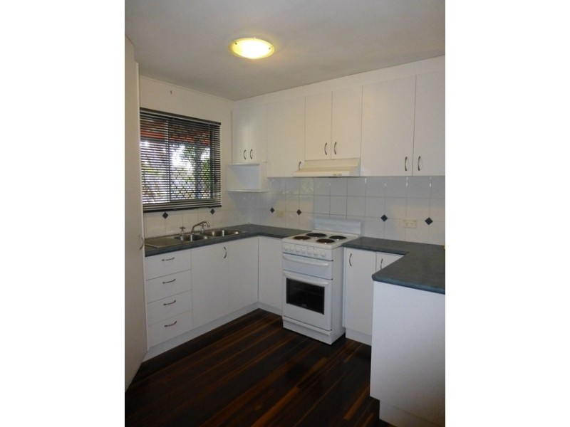 35 Bridge Road, East Mackay QLD 4740