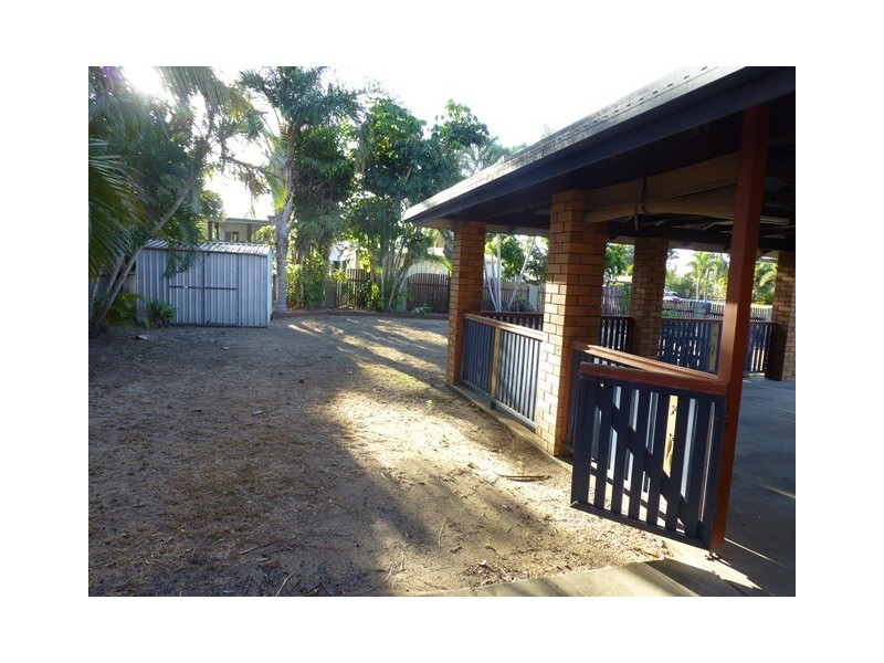 35 Bridge Road, East Mackay QLD 4740