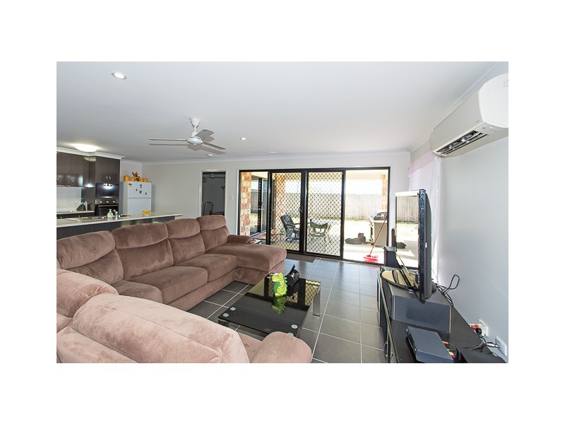 2 Fiona Crt, Mount Pleasant QLD 4740