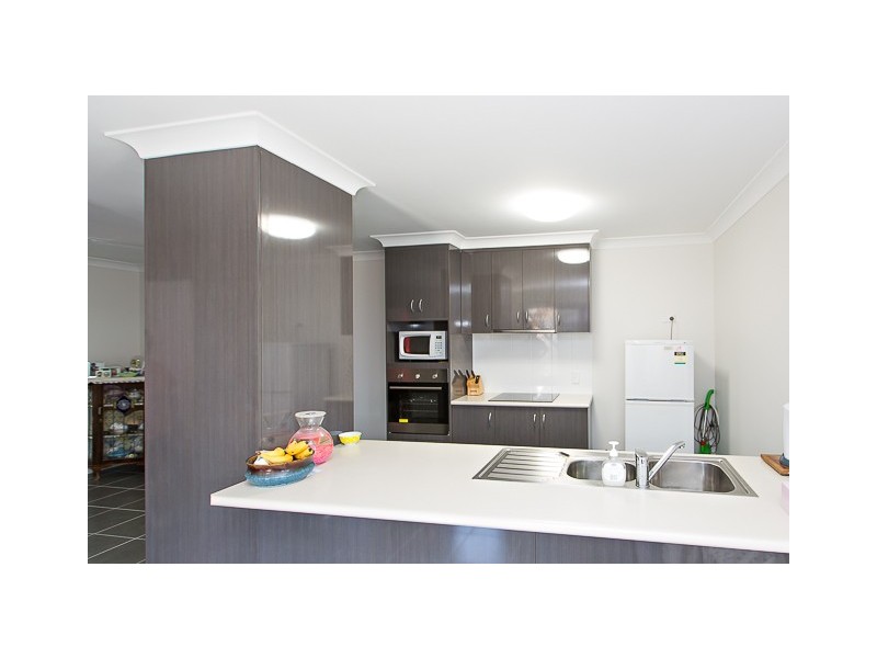 2 Fiona Crt, Mount Pleasant QLD 4740
