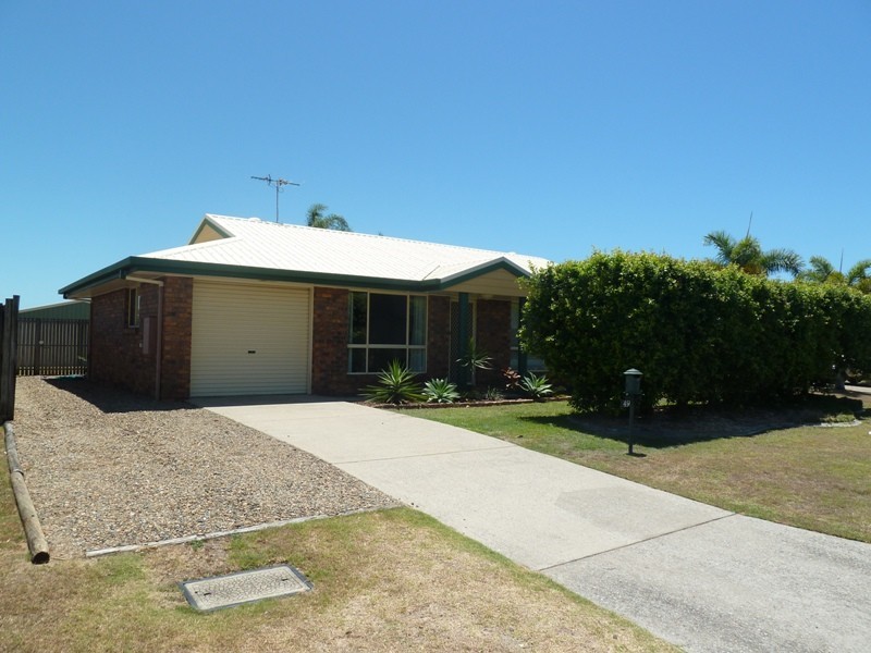 49 Caledonian Drive, Beaconsfield QLD 4740