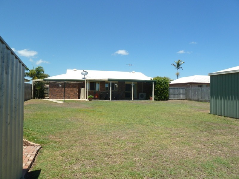 49 Caledonian Drive, Beaconsfield QLD 4740