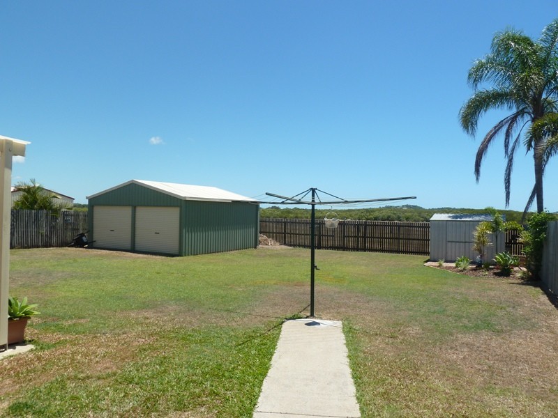 49 Caledonian Drive, Beaconsfield QLD 4740