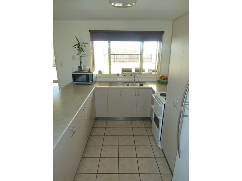 49 Caledonian Drive, Beaconsfield QLD 4740