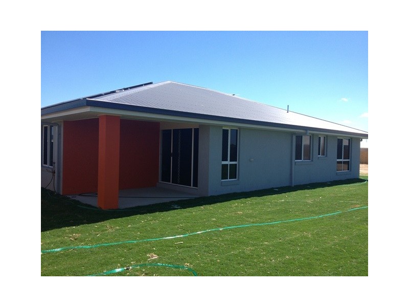 12 Patricia Court, Mirani QLD 4754