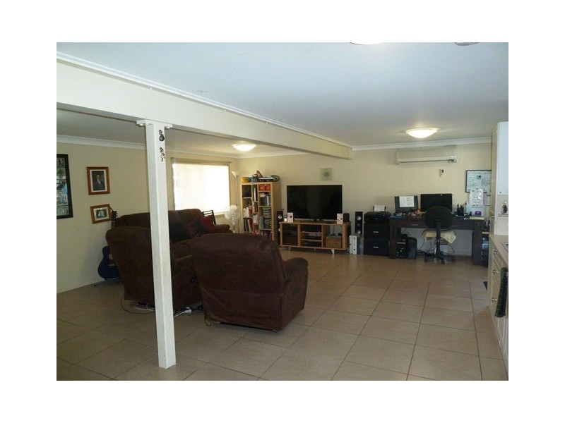 11 The Barons Drive, Andergrove QLD 4740