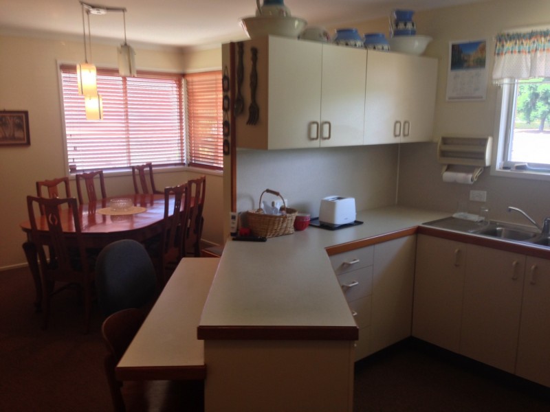 12 Lagoon Street, West Mackay QLD 4740