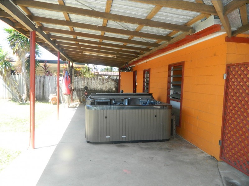 46 Thorning Street, West Mackay QLD 4740