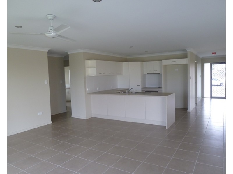 7 Elizabeth Street, Mirani QLD 4754