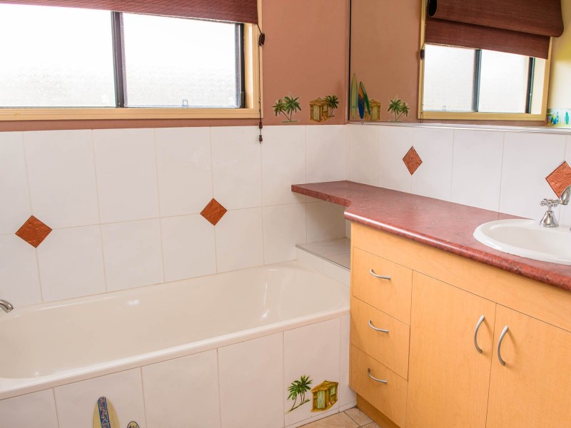 78 Royal Sands Boulevard, Bucasia QLD 4750