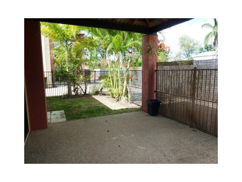 2/24 Meadow St, North Mackay QLD 4740