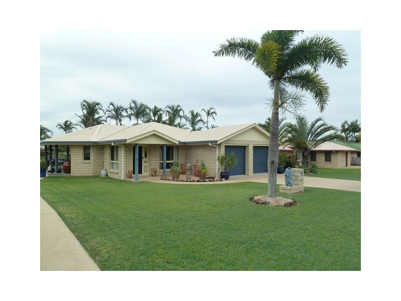 6 Cinnamon Drive, Glenella QLD 4740