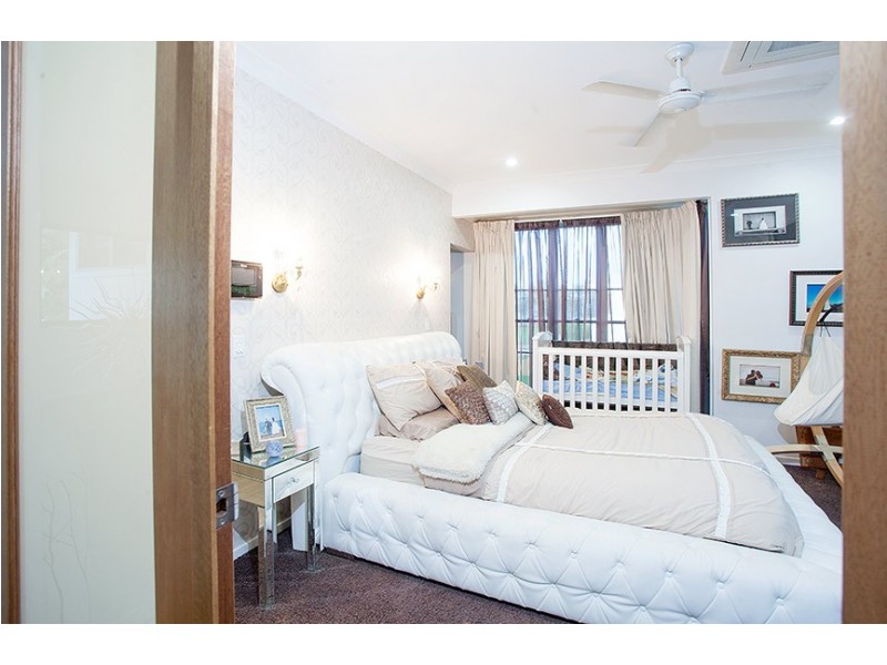 20 Whitesan Blue Terrace, Blacks Beach QLD 4740