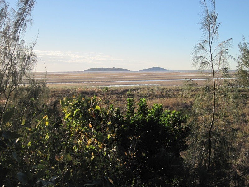 10 Cameron Street, East Mackay QLD 4740
