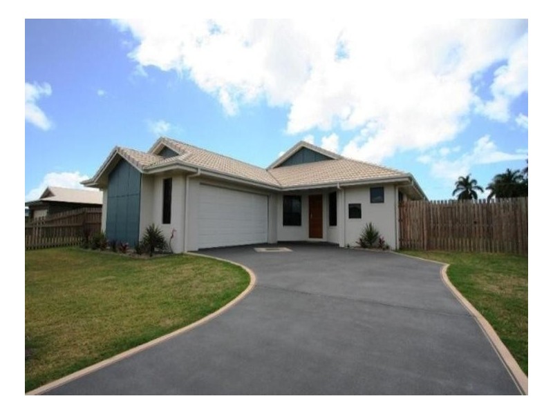 28 Woden Crescent, Ooralea QLD 4740