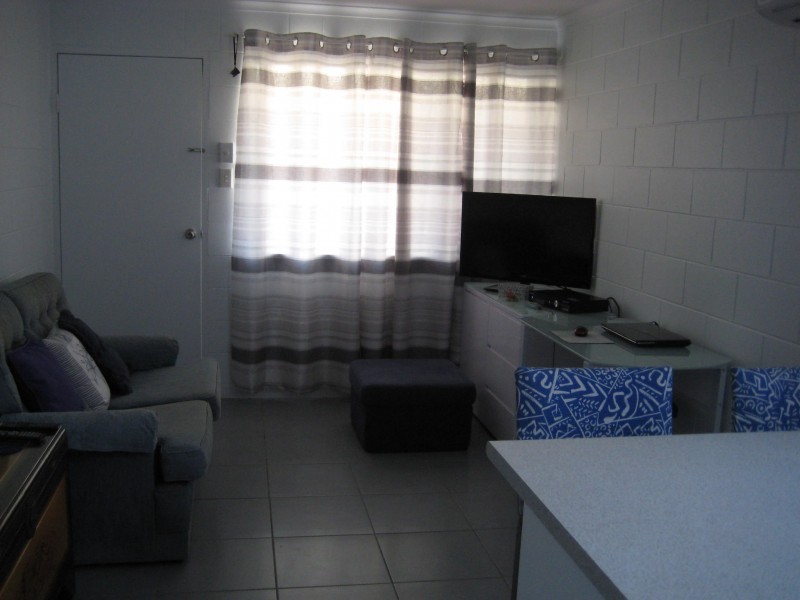 4/10 East Gordon Street, East Mackay QLD 4740