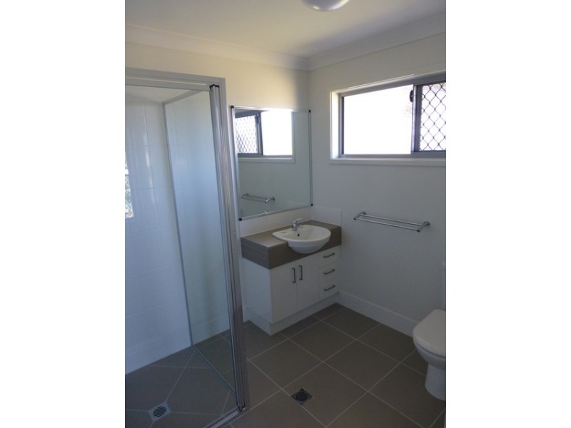 89 Dawson Blvd, Rural View QLD 4740