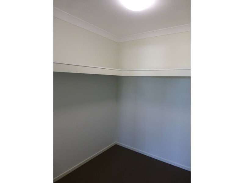 89 Dawson Blvd, Rural View QLD 4740
