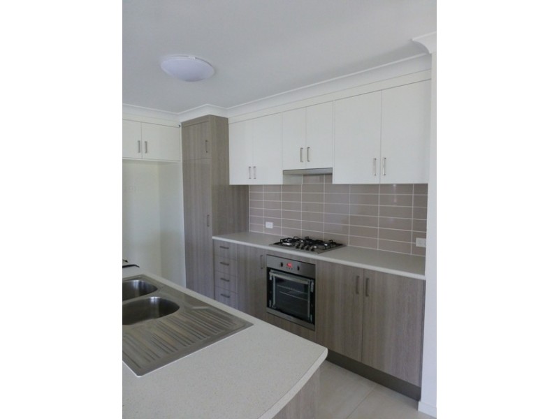 89 Dawson Blvd, Rural View QLD 4740
