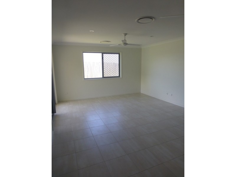 89 Dawson Blvd, Rural View QLD 4740