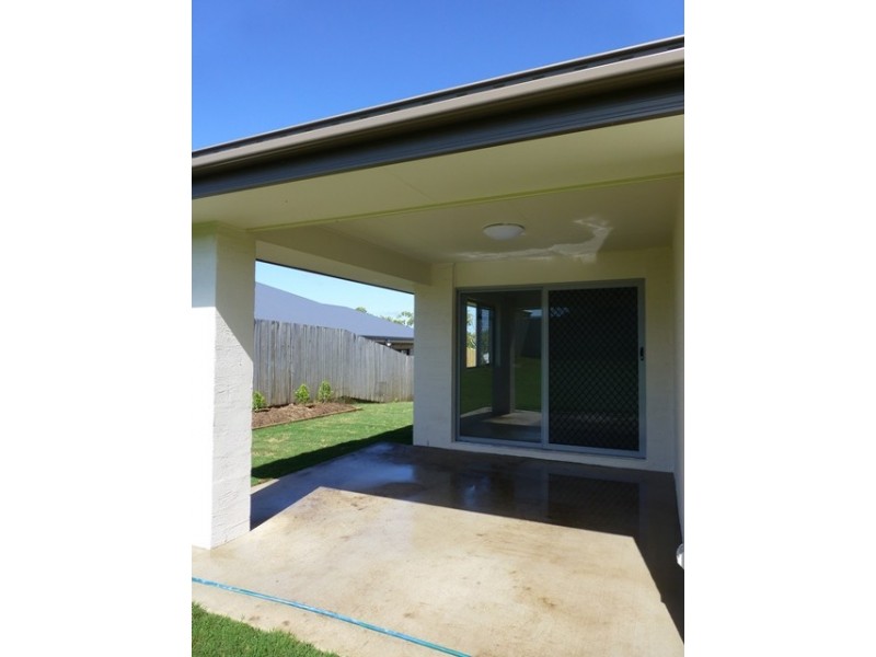 89 Dawson Blvd, Rural View QLD 4740