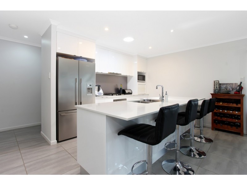 10 Drury St (Ooralea Waters), Bakers Creek QLD 4740