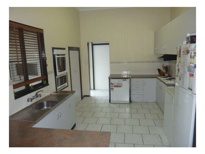 11 Harbour Road, North Mackay QLD 4740