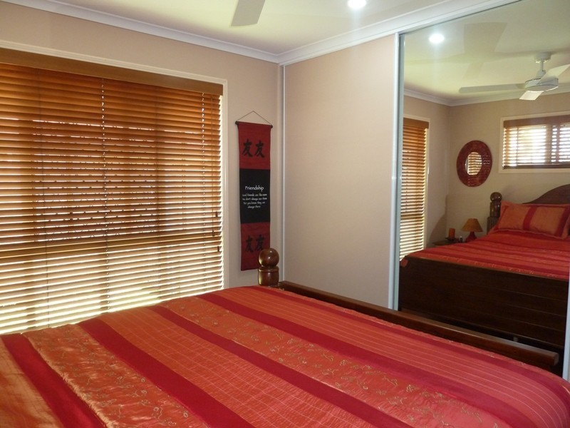 2/24 Absolon Street, South Mackay QLD 4740