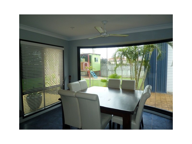 5 Kensington Court, Glenella QLD 4740