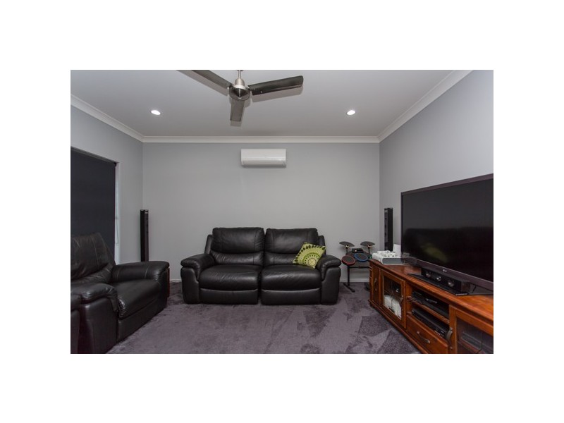 23 Kingslea Court, Ooralea QLD 4740