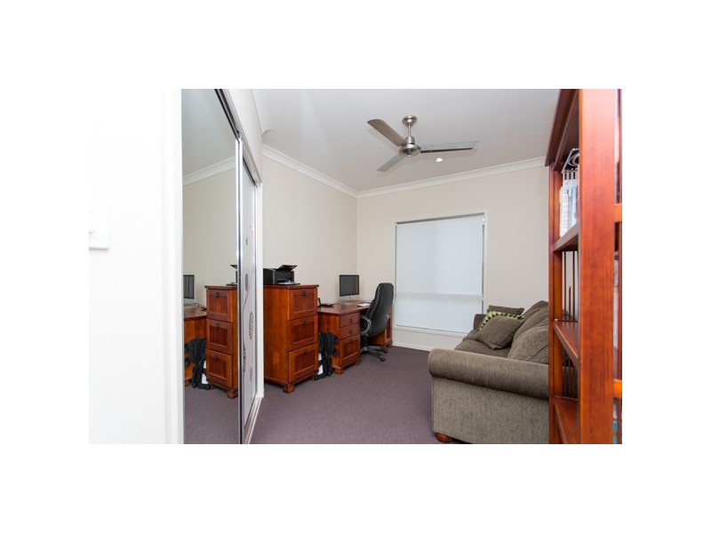 23 Kingslea Court, Ooralea QLD 4740
