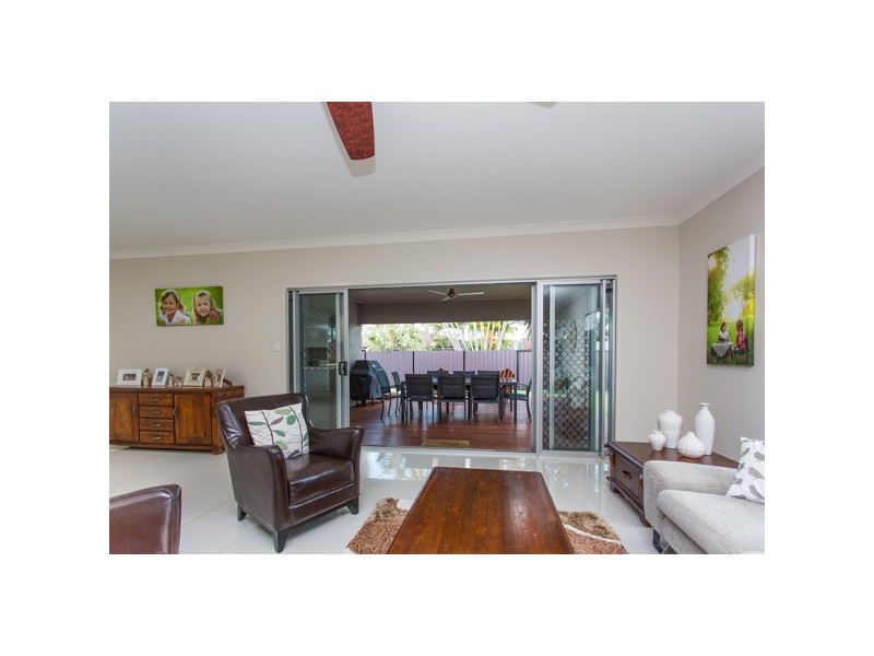 23 Kingslea Court, Ooralea QLD 4740