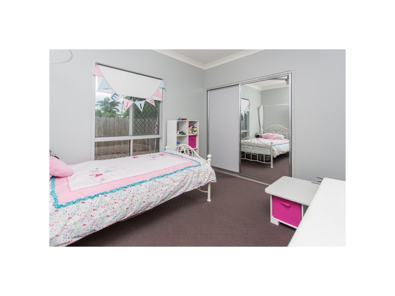 23 Kingslea Court, Ooralea QLD 4740
