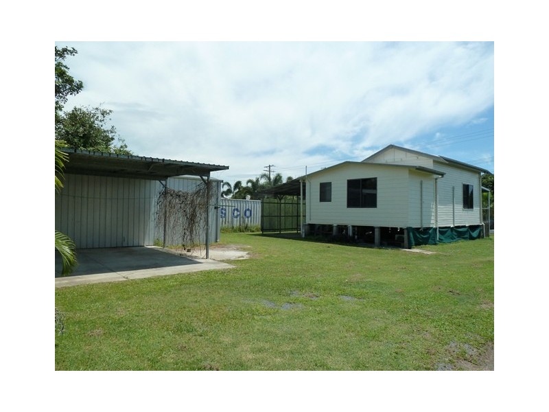 4 Creek Street, North Mackay QLD 4740