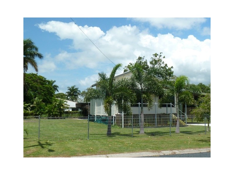 4 Creek Street, North Mackay QLD 4740