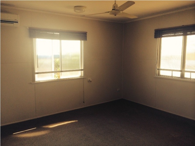 38 McKinley Street, North Mackay QLD 4740