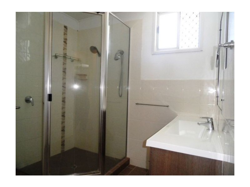 35 Van Eldik Avenue, Andergrove QLD 4740