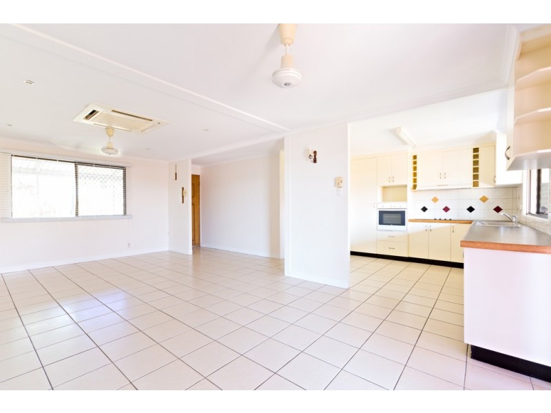 14 Hillside Terrace, Mount Pleasant QLD 4740