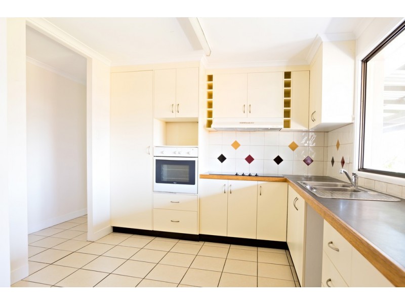 14 Hillside Terrace, Mount Pleasant QLD 4740