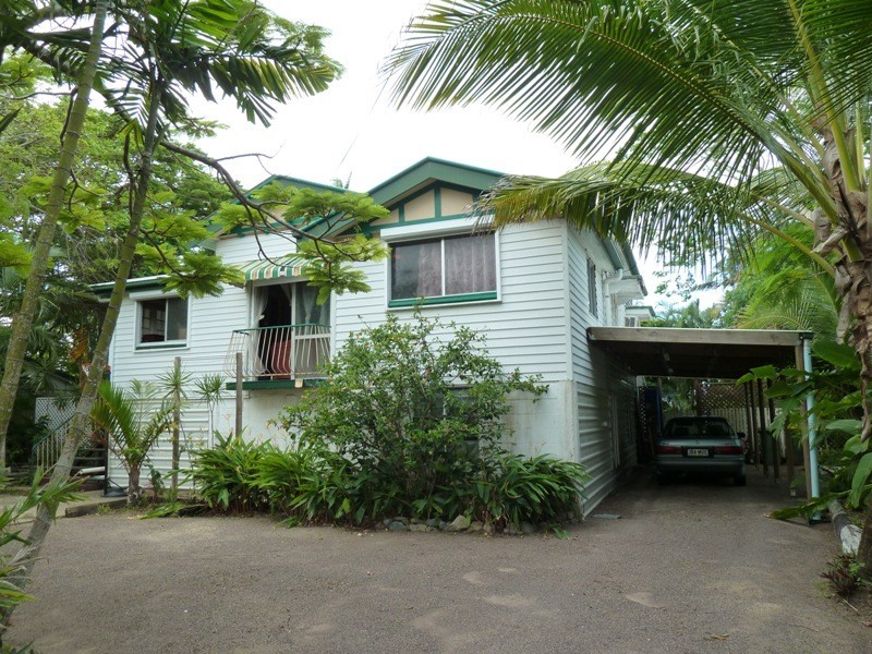 5 Martin Street, North Mackay QLD 4740