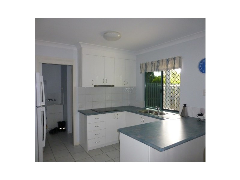 24/6 Megan Place, Mackay Harbour QLD 4740