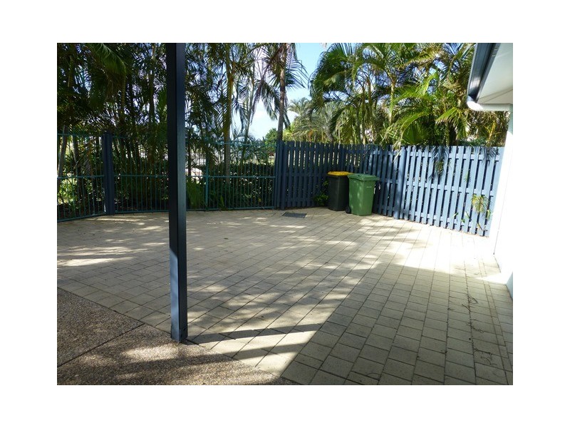 24/6 Megan Place, Mackay Harbour QLD 4740