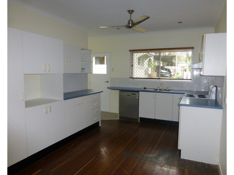 9 Melaleuca Street, Slade Point QLD 4740