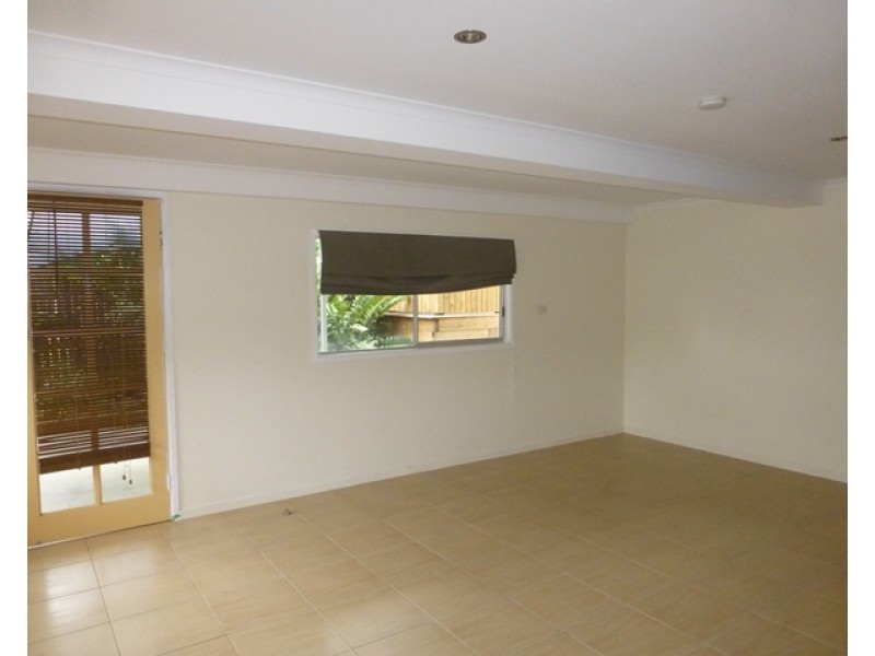 9 Melaleuca Street, Slade Point QLD 4740