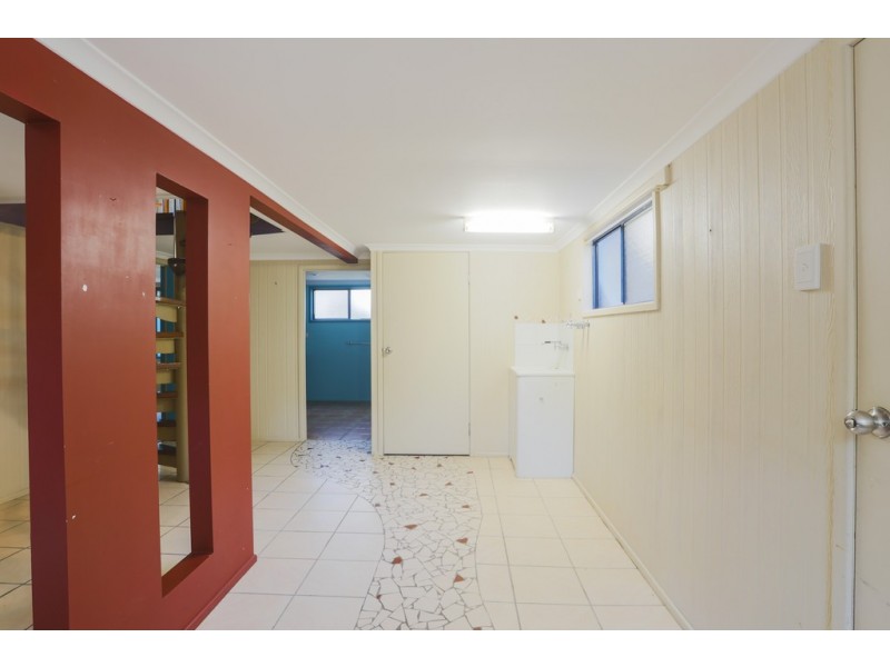 12 Mango Avenue, Eimeo QLD 4740